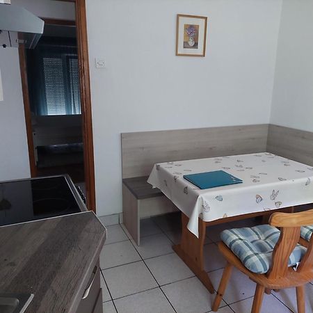 Apartmani Mujagic Batomalj Buitenkant foto