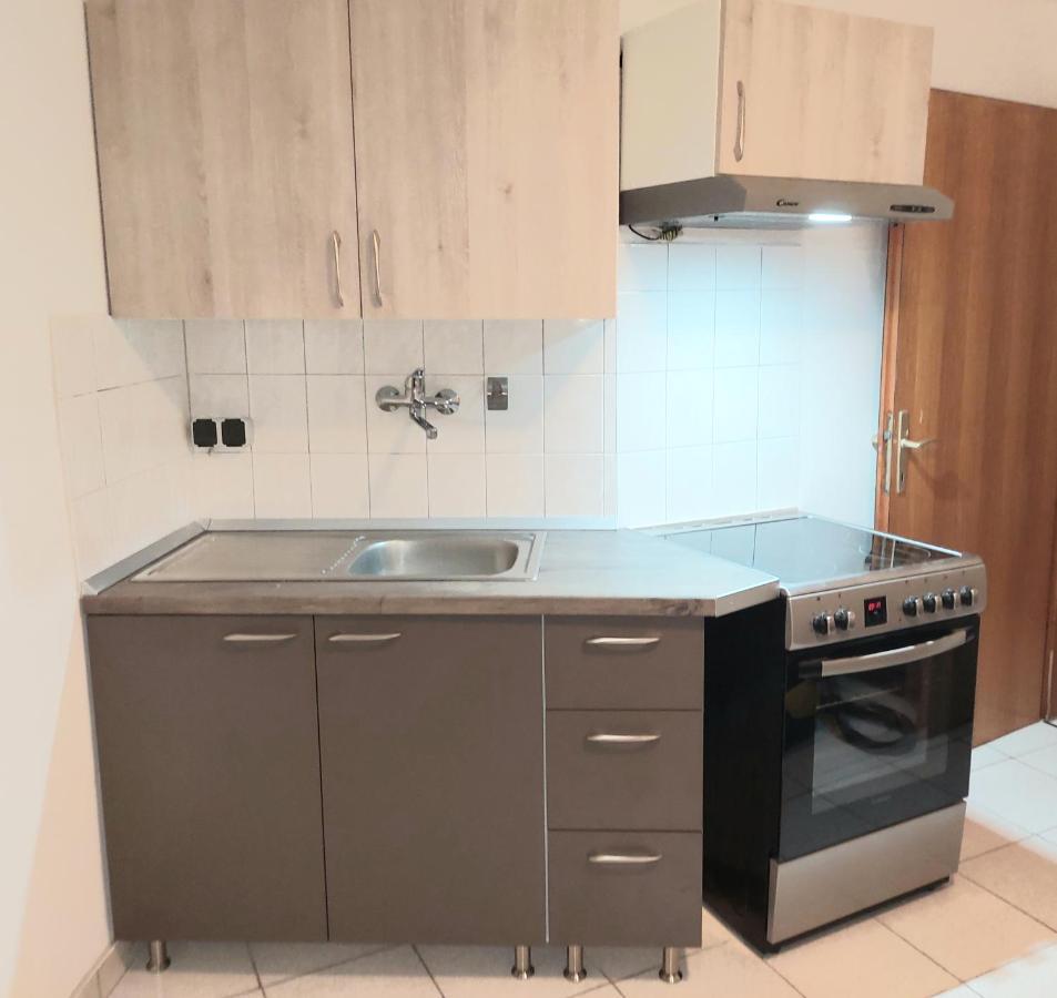 Apartmani Mujagic Batomalj Buitenkant foto